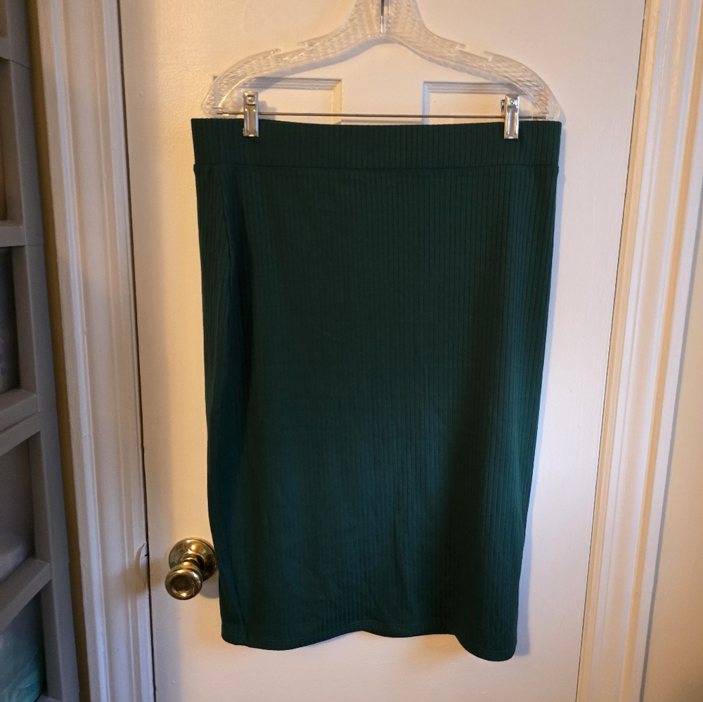 Forever 21 Green Skirt